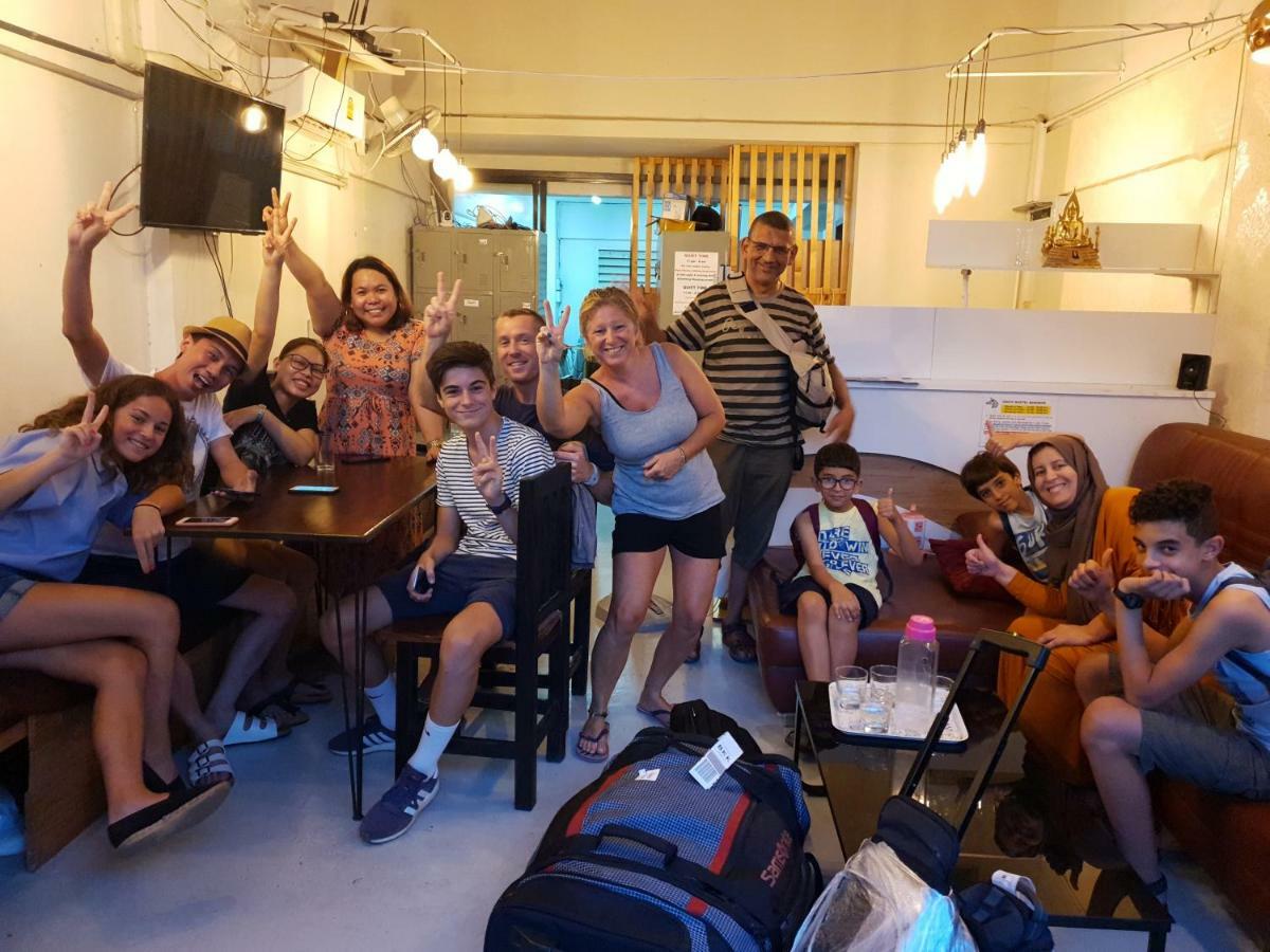 Unico Hostel Bangkok Dış mekan fotoğraf
